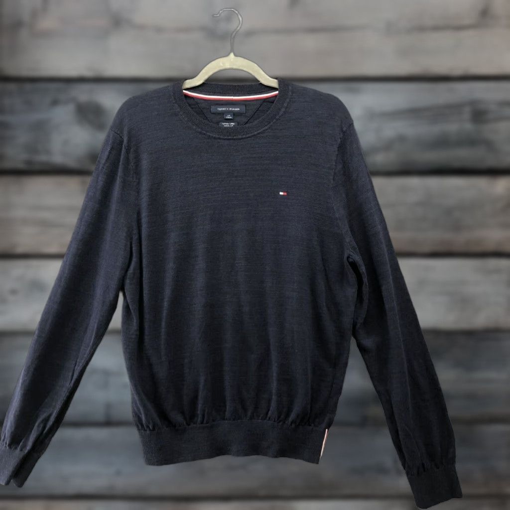 Tommy Hilfiger VINTAGE Tommy Hilfiger Sweater Shirt Men L Navy Blue Crewneck Pullover Knit Embroidered Logo 90s Mens L Size US L / EU 52-54 / 3 - 1 Thumbnail