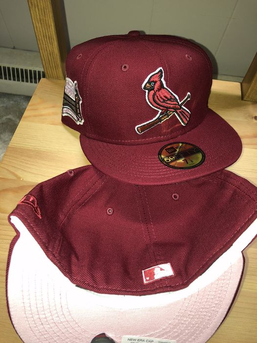 New Era 59Fifty St Louis Cardinals Fitted Hat Size 7 5/8 Red UV