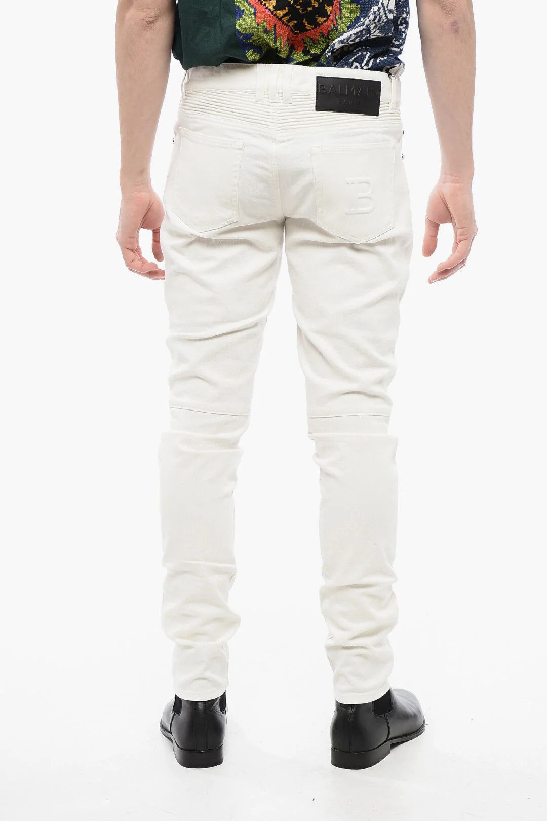 Balmain og1mm0326 Biker Tapered-Fit Jeans in White Size US 32 / EU 48 - 2 Thumbnail