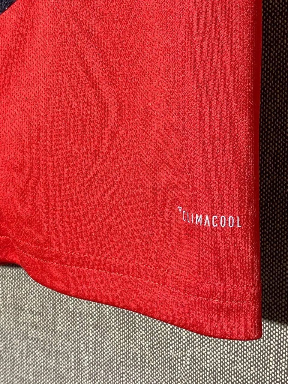 Adidas Adidas x Manchested United 2019/20 Training Jersey Size US M / EU 48-50 / 2 - 4 Thumbnail