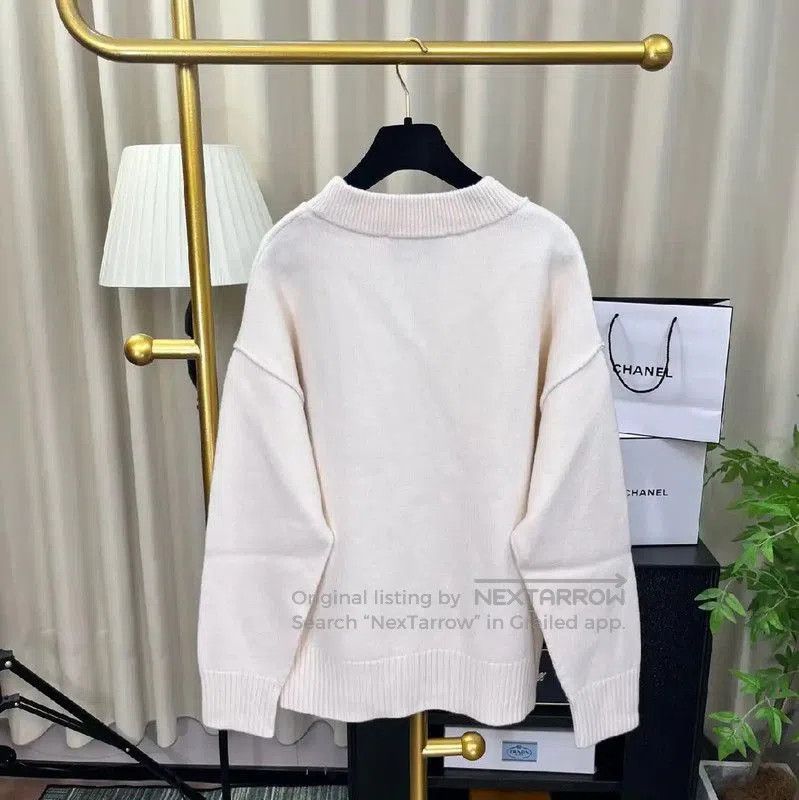 AMI AMI White Cardigan with Heart Logo . Size L / US 10 / IT 46 - 3 Thumbnail