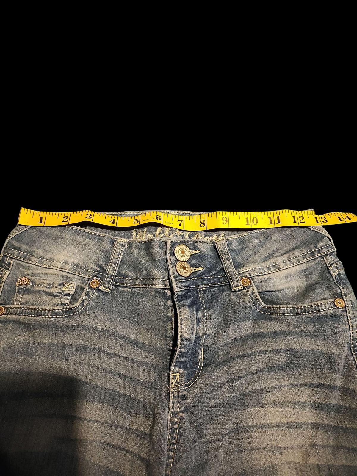 Designer WallFlower Women's Light Wash Straight Jeans Size 7 Size 28" / US 6 / IT 42 - 6 Thumbnail