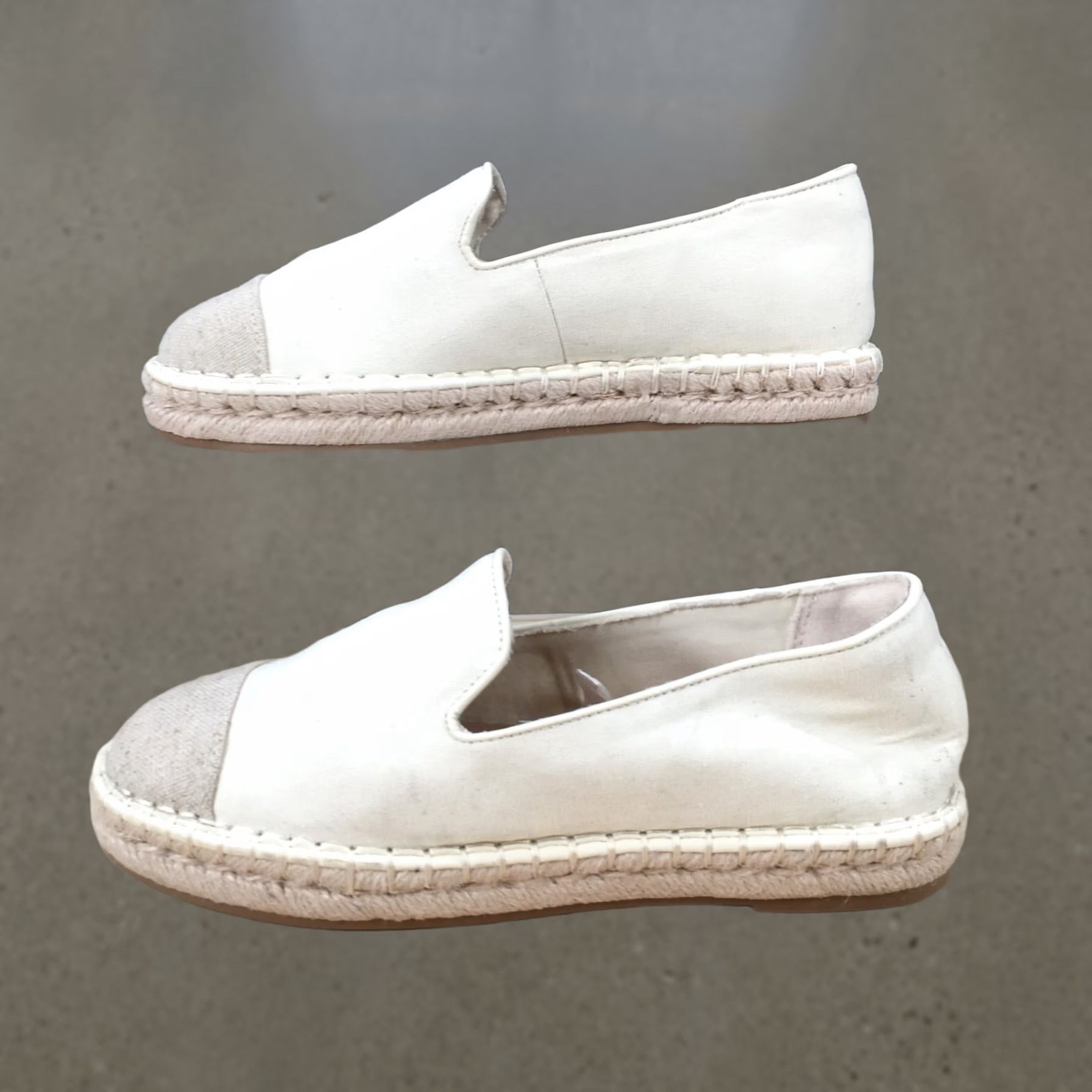 Vintage Universal Thread Shoes Womens 6.5 Cap Toe Slip On Flats Espadrille Beige Canvas Shoes Womens Cap Toe Slip-On Flats Beige Canvas Size ONE SIZE - 1 Thumbnail
