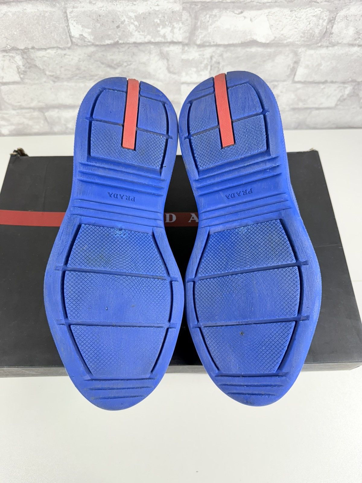 Prada Prada Cup Size 8US Size US 8 / EU 41 - 4 Thumbnail