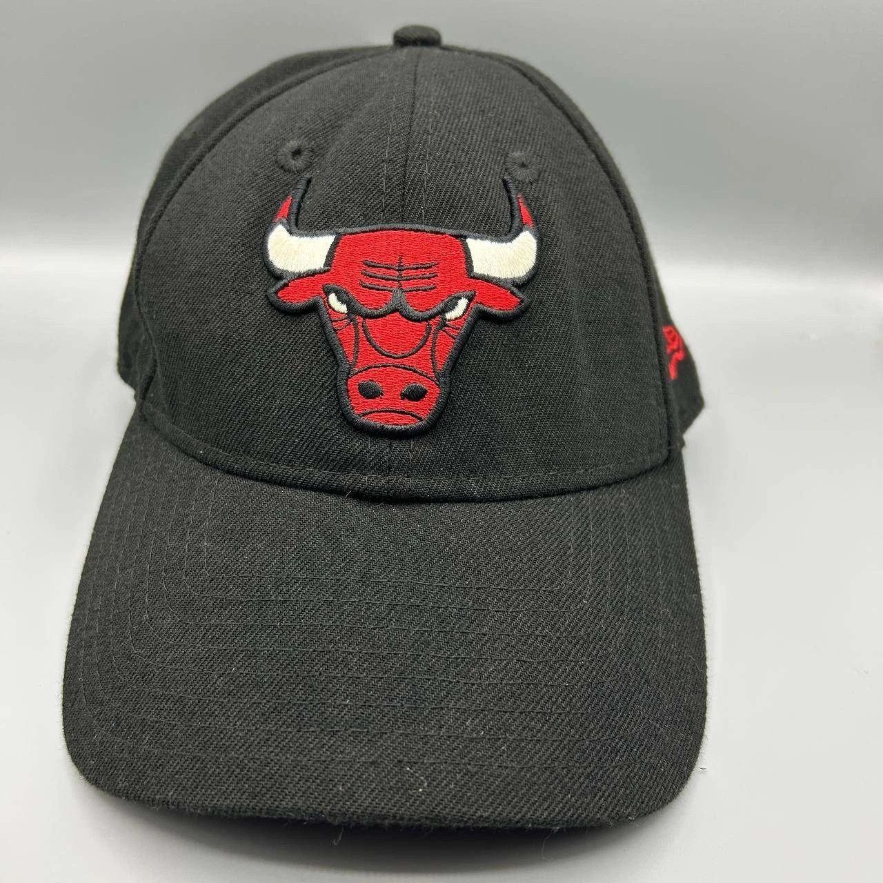 New Era Chicago Bulls Hat Embroidered 9Forty New Era NBA Strap Back Size ONE SIZE - 1 Thumbnail