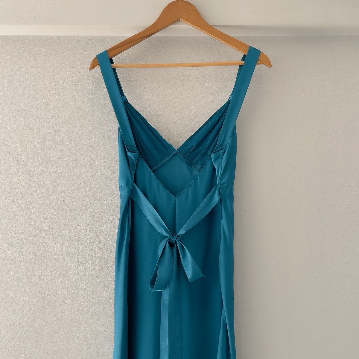 Vintage Vintage Jonquil Teal Satin Slip Gown (M–L) Size L / US 10 / IT 46 - 14 Thumbnail