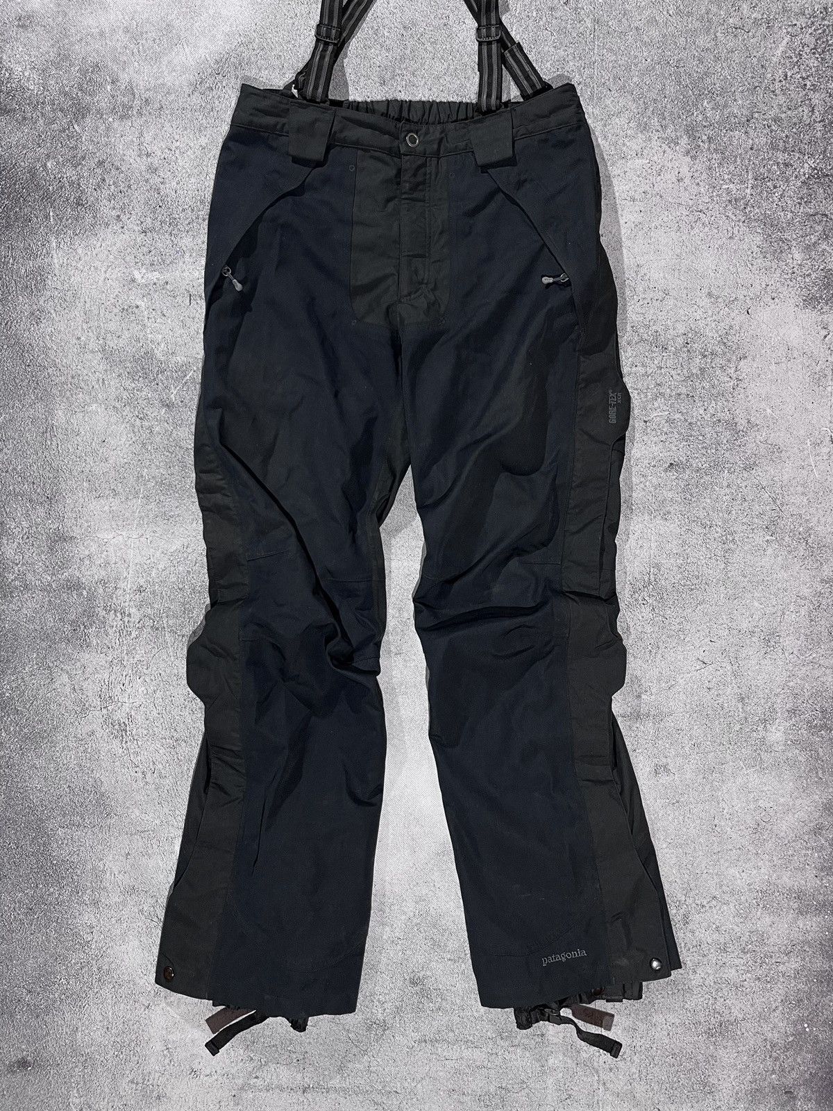 image of Goretex x Patagonia Black Gore-Tex Ski Pants Made In Portugal Size 34, Men's