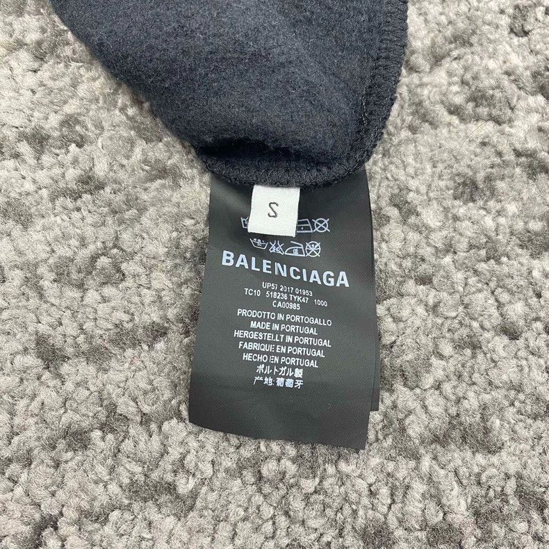 Balenciaga Balenciaga Fake two-piece hoodie with double hem Size US S / EU 44-46 / 1 - 7 Thumbnail