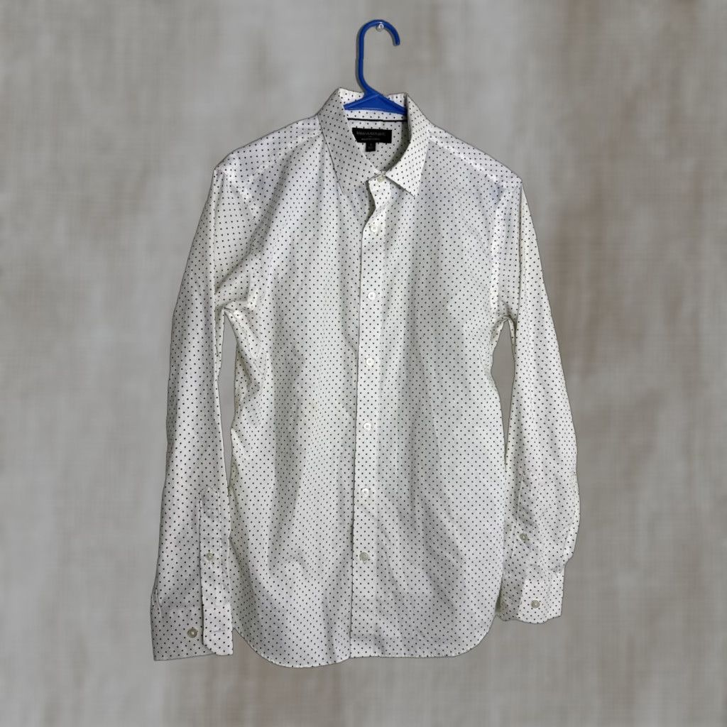 Banana Republic **Banana Republic Womens White Polka Dot Button Down Shirt Small** User: Banana Republic Womens White Polka Dot Button Down Shirt Small Size S / US 4 / IT 40 - 1 Thumbnail
