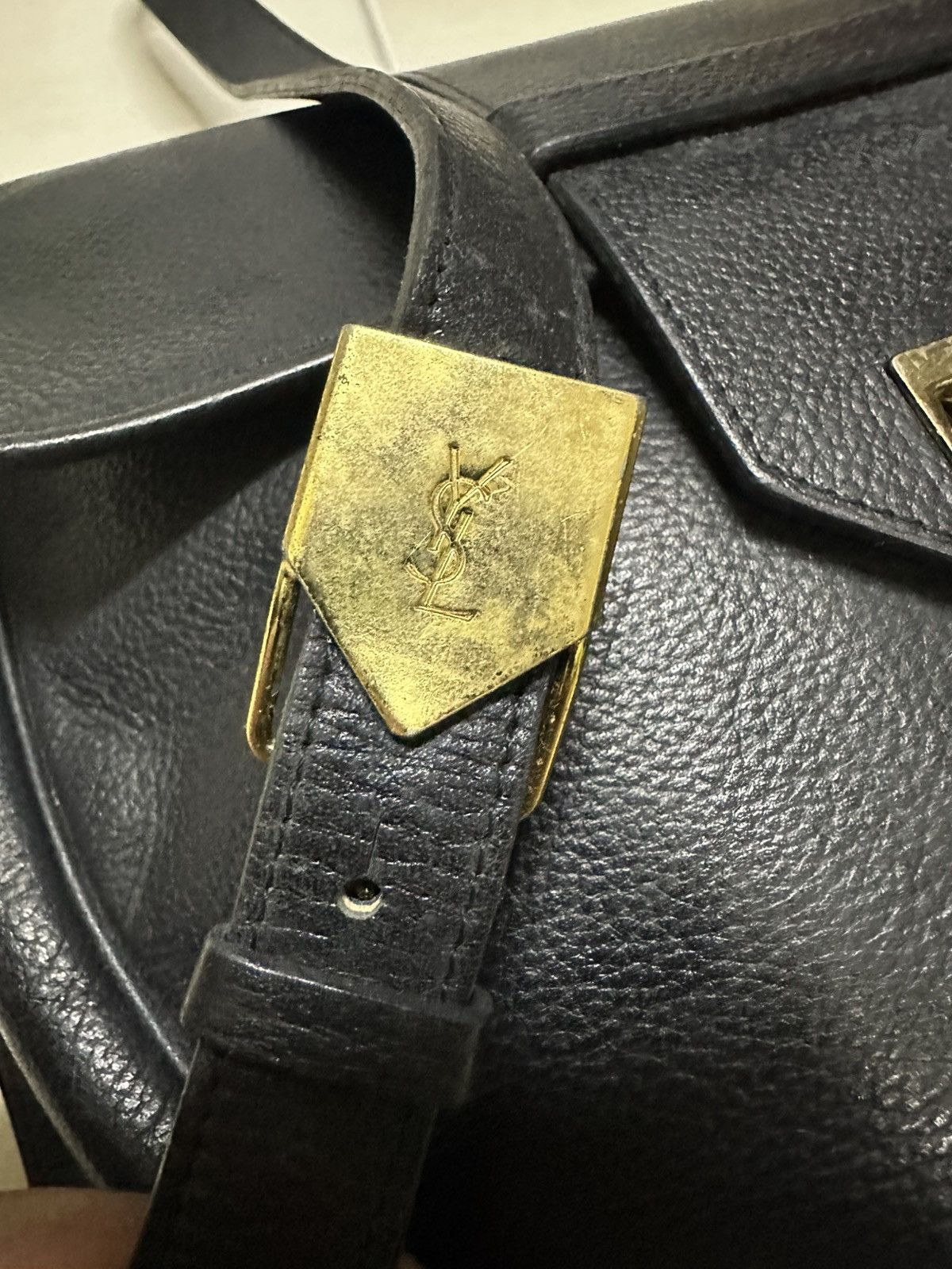 Yves Saint Laurent Vintage YSL Black Leather Crossbody Bag – Gold Hardware Size ONE SIZE - 7 Thumbnail