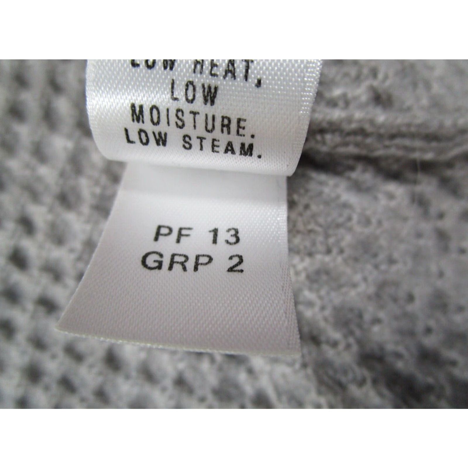 St. John St. John Cashmere Sweater Women's Large Gray 3/4 Sleeve Pullover Scoop Neck Size L / US 10 / IT 46 - 5 Thumbnail