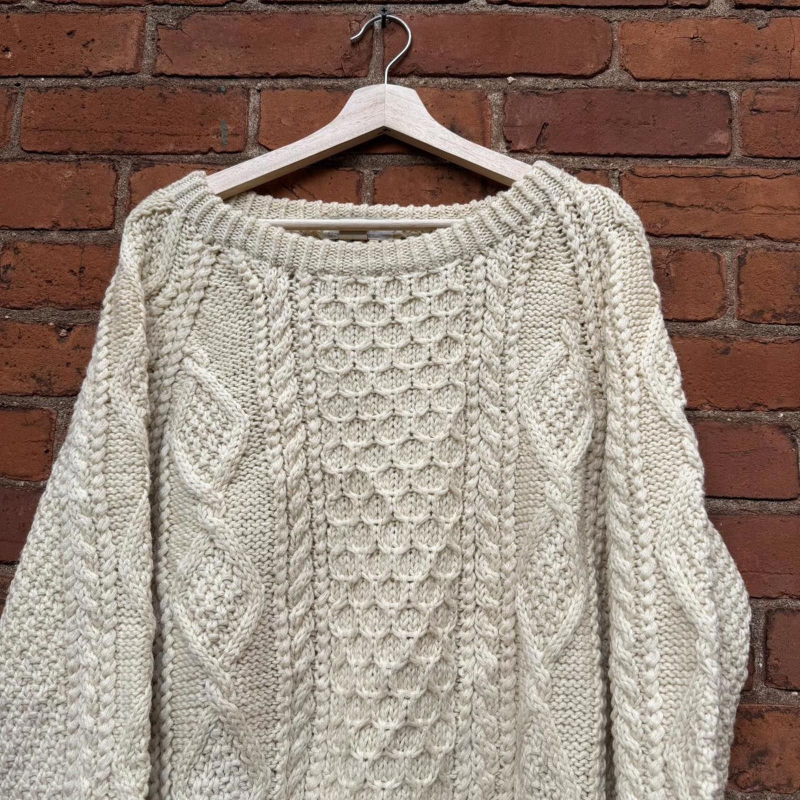Other Vintage B Altman & co cable knit sweater XL 70s/80s Size US XL / EU 56 / 4 - 2 Thumbnail