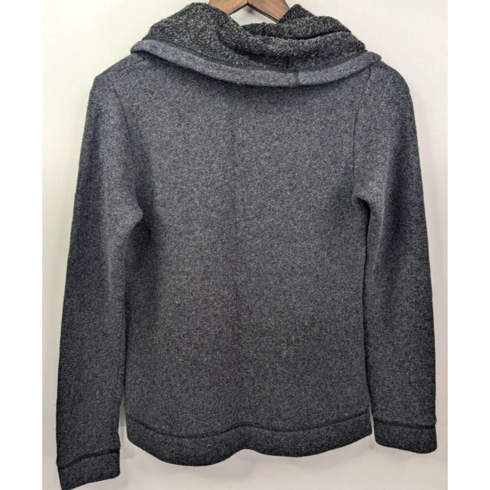 J.Crew J. Crew Sweatshirt Pullover Cowl Neck Wool Blend Cotton Blend Nylon Acrylic Petite M Gray Women’s Medium Pullover Sweatshirt Pockets Size M / US 6-8 / IT 42-44 - 3 Thumbnail