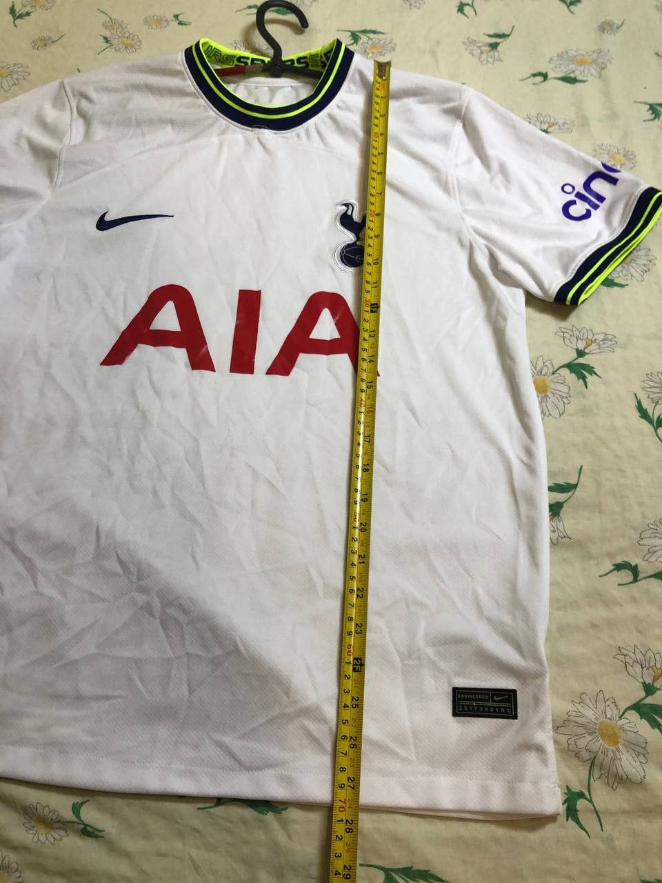 Nike Nike Mens Tottenham Hotspur Football T Shirts Size US L / EU 52-54 / 3 - 10 Thumbnail
