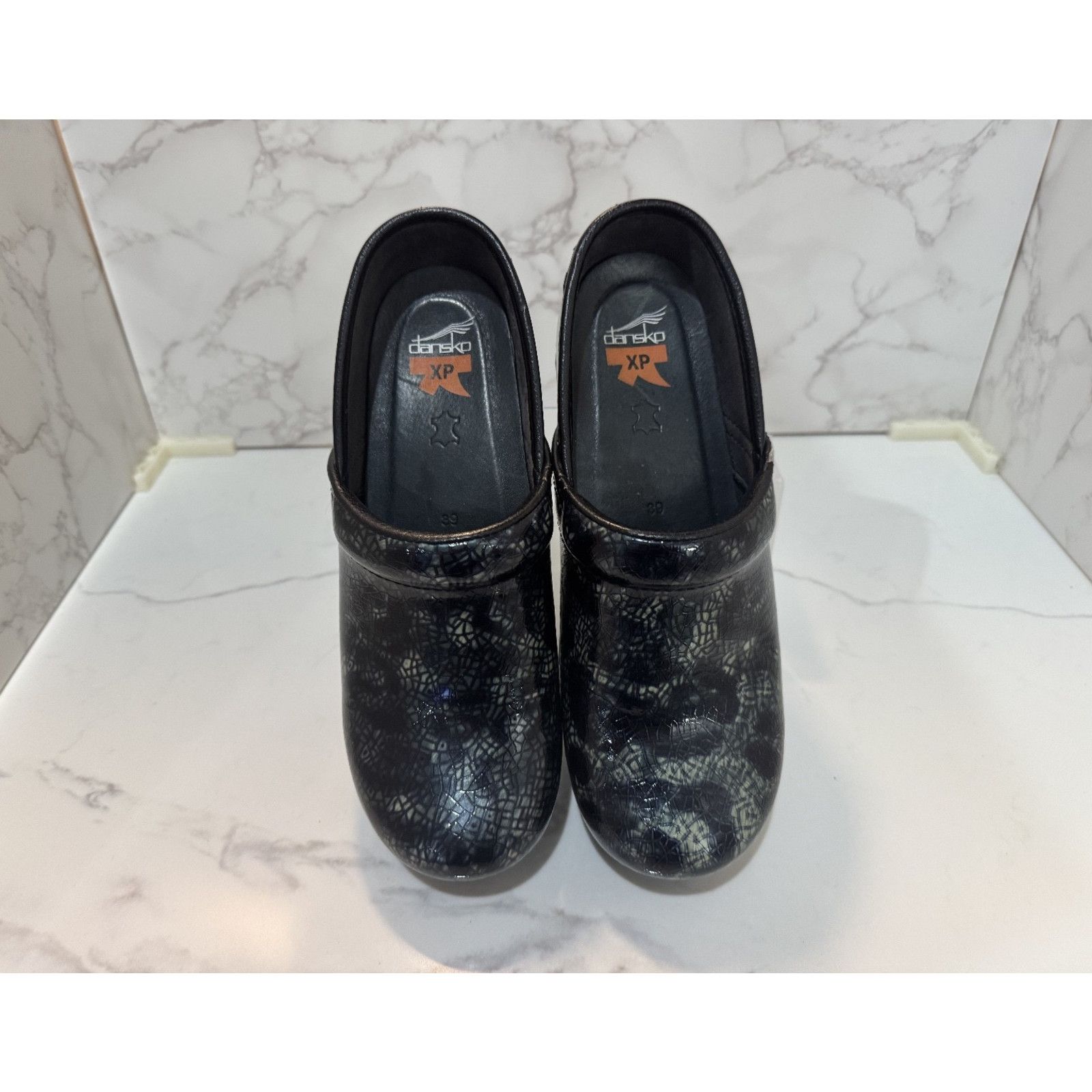 Dansko Dansko XP Pro Womens Clogs Leather, Size 39, 8.5-9 US Size US 8.5 / IT 38.5 - 1 Thumbnail