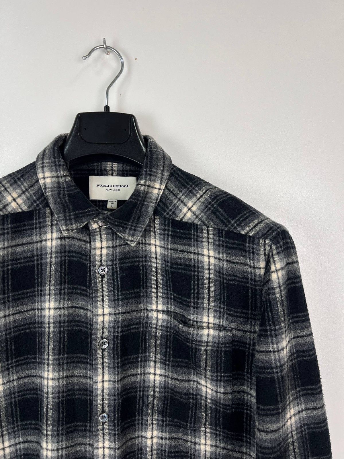 Public School Public School New York USA shirt size L Size US L / EU 52-54 / 3 - 9 Thumbnail