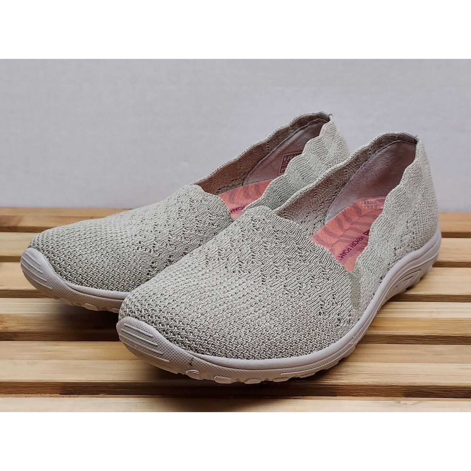 SKECHERS Skechers Womens | Beige | Reggae Fest Slip On Shoes Size 7 Size US 7 / IT 37 - 1 Thumbnail