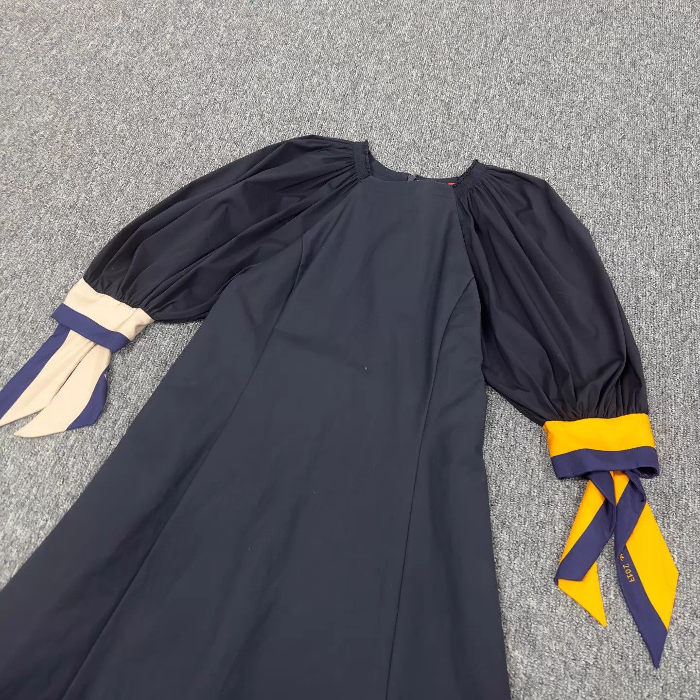Dior Dior Navy Blue Silk Puff Sleeve Bow Dress Size 36 MINT Size XS / US 0-2 / IT 36-38 - 3 Thumbnail