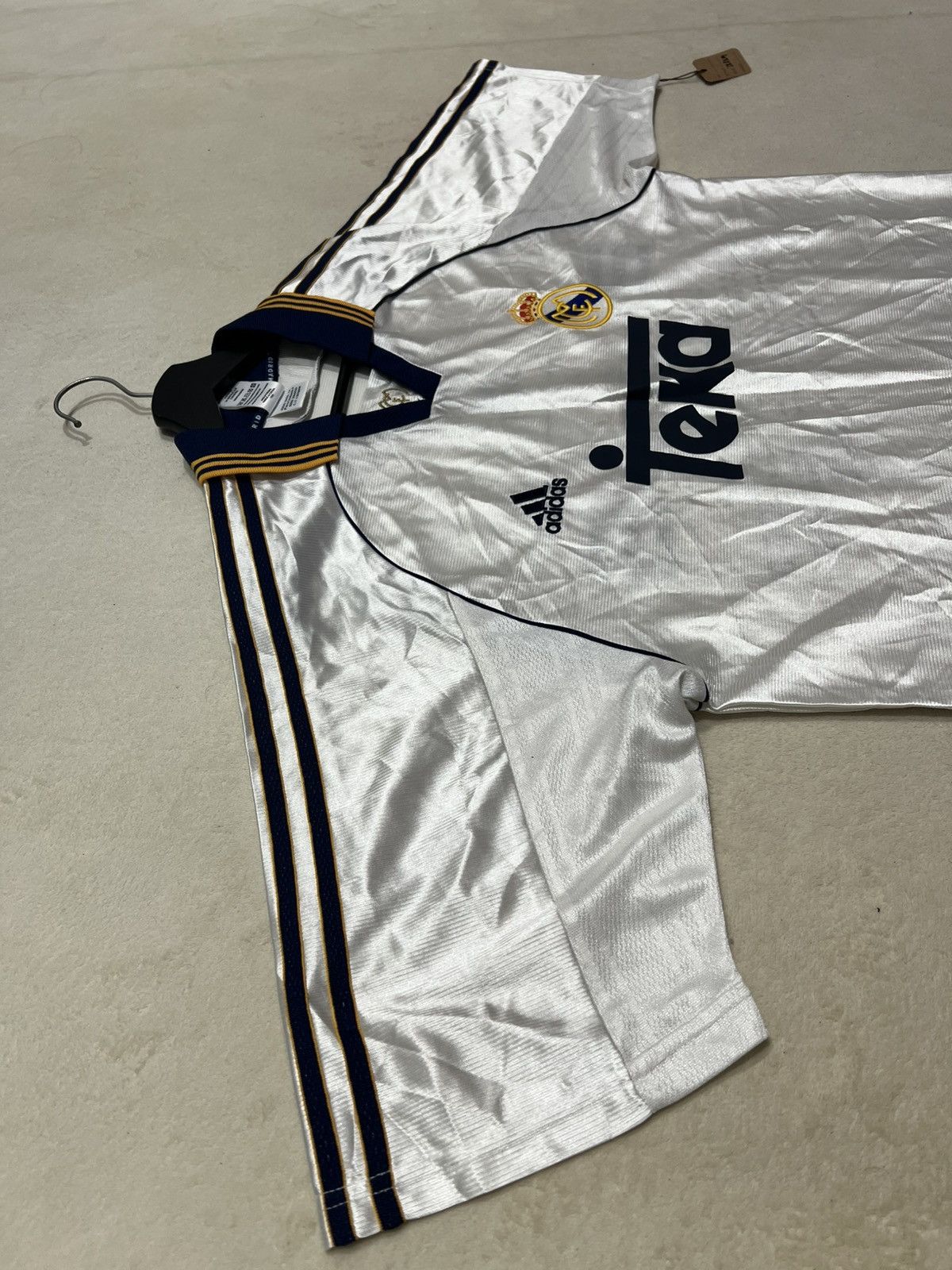 Adidas Real Madrid 1998 Adidas Home Jersey Champion Of Europe 2000 Size US M / EU 48-50 / 2 - 2 Thumbnail