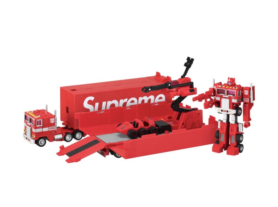 Supreme × Transformers Supreme®/Transformers G1 Optimus Prime Figure IN HAND Size ONE SIZE - 3 Thumbnail