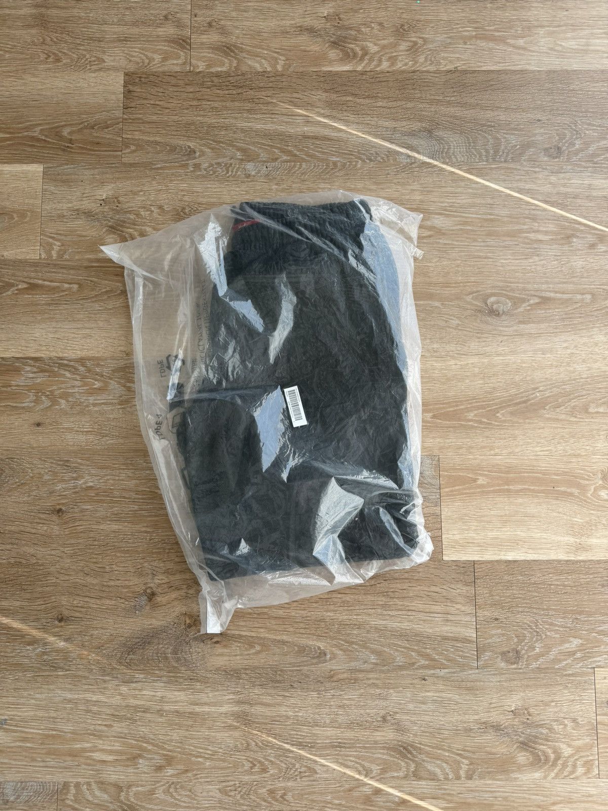 Supreme Supreme Liberty Sweatpant Size US 32 / EU 48 - 1 Thumbnail