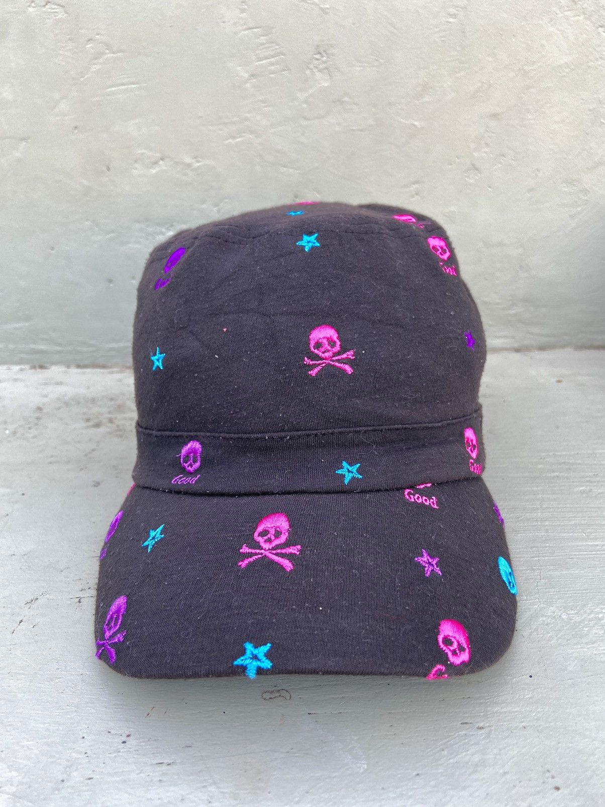 If Six Was Nine 2000s marsal skull studded patrol hat Size ONE SIZE - 4 Thumbnail