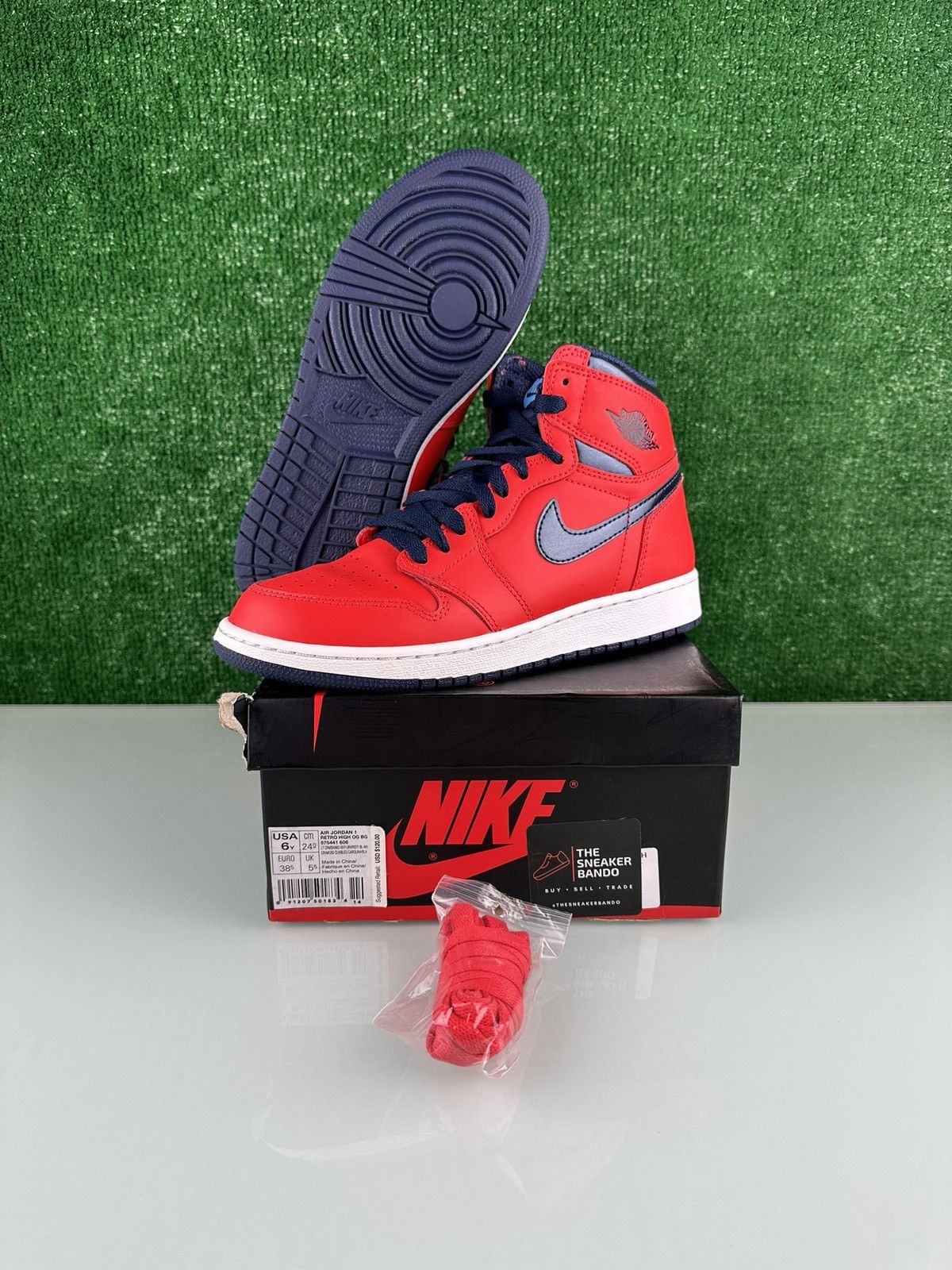 Jordan Brand Jordan 1 Retro OG High David Letterman (GS) Size 6y Size US 6 / EU 39 - 1 Thumbnail
