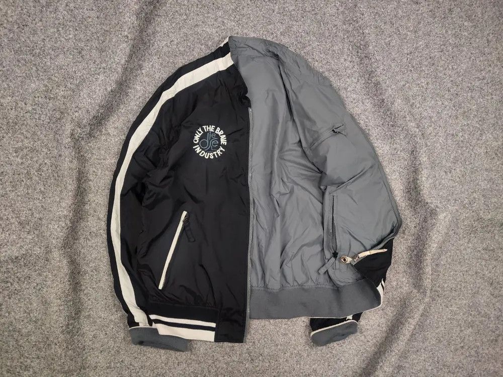 Diesel Vintage Y2K Diesel industry Logo Reversible Bomber Jacket Size US L / EU 52-54 / 3 - 1 Thumbnail