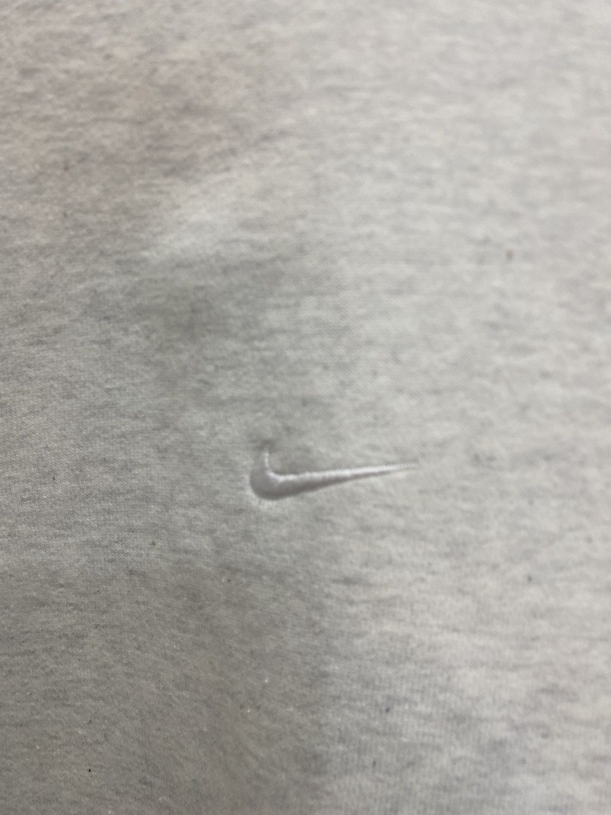 Nike Nike sweatshirt size XL, white, used in perfect condition. Size US XL / EU 56 / 4 - 5 Thumbnail