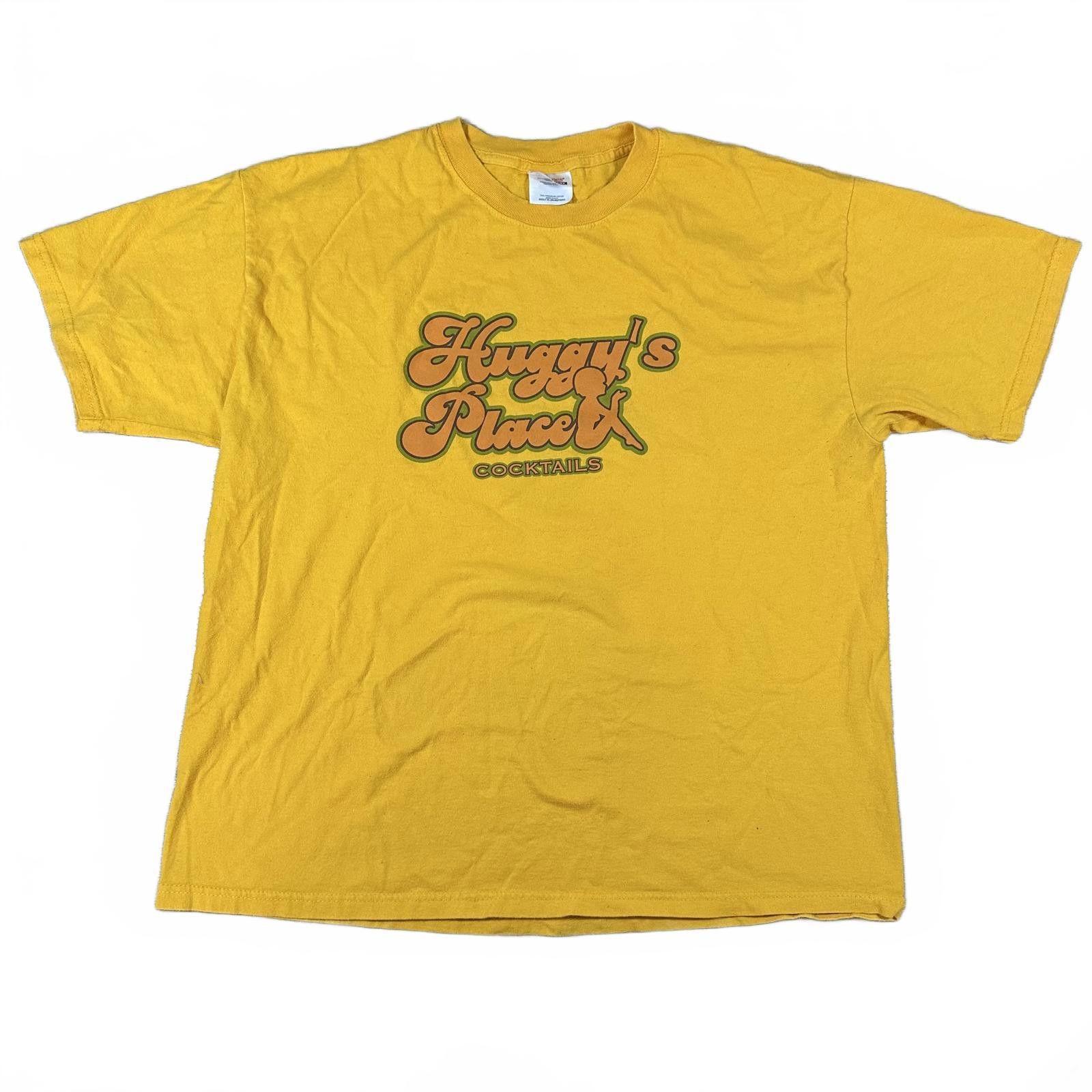 Hanes Hanes Mens T-Shirt XL Yellow Huggy's Place Cocktails Graphic Size US XL / EU 56 / 4 - 1 Thumbnail