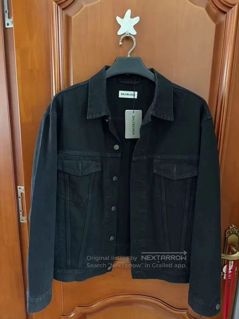 Balenciaga Balenciaga Black Denim Jacket with Crystal Logo. Size US S / EU 44-46 / 1 - 2 Thumbnail