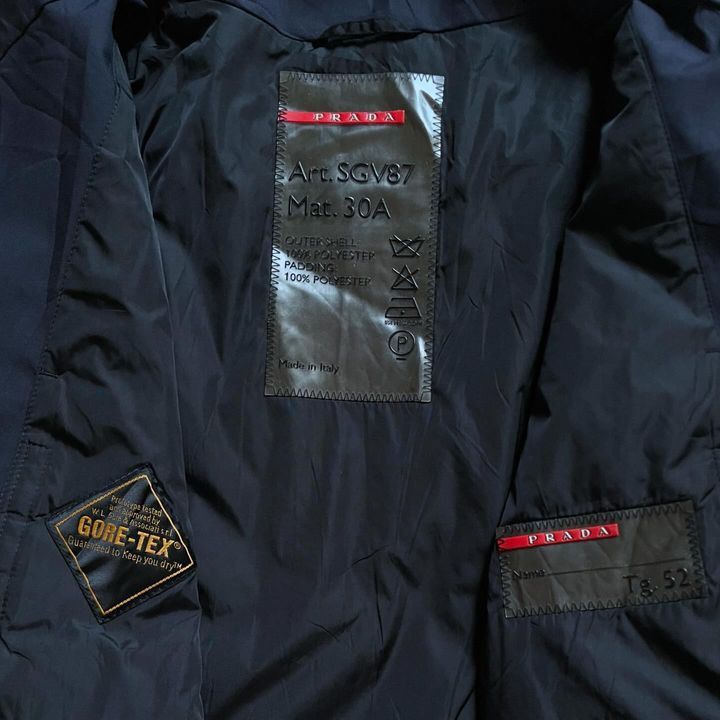 Prada Prada Sport AW01 Insulated Goretex Jacket with Nylon Pocket Size US L / EU 52-54 / 3 - 8 Thumbnail