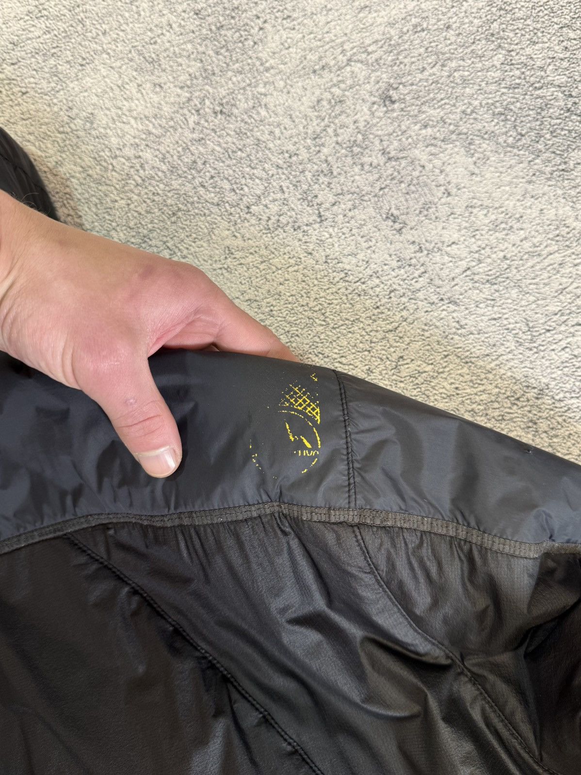 La Sportiva La Sportiva Pegasus 2.0 Primaloft Jacket Ripstop Outdoor Men Size US L / EU 52-54 / 3 - 16 Thumbnail
