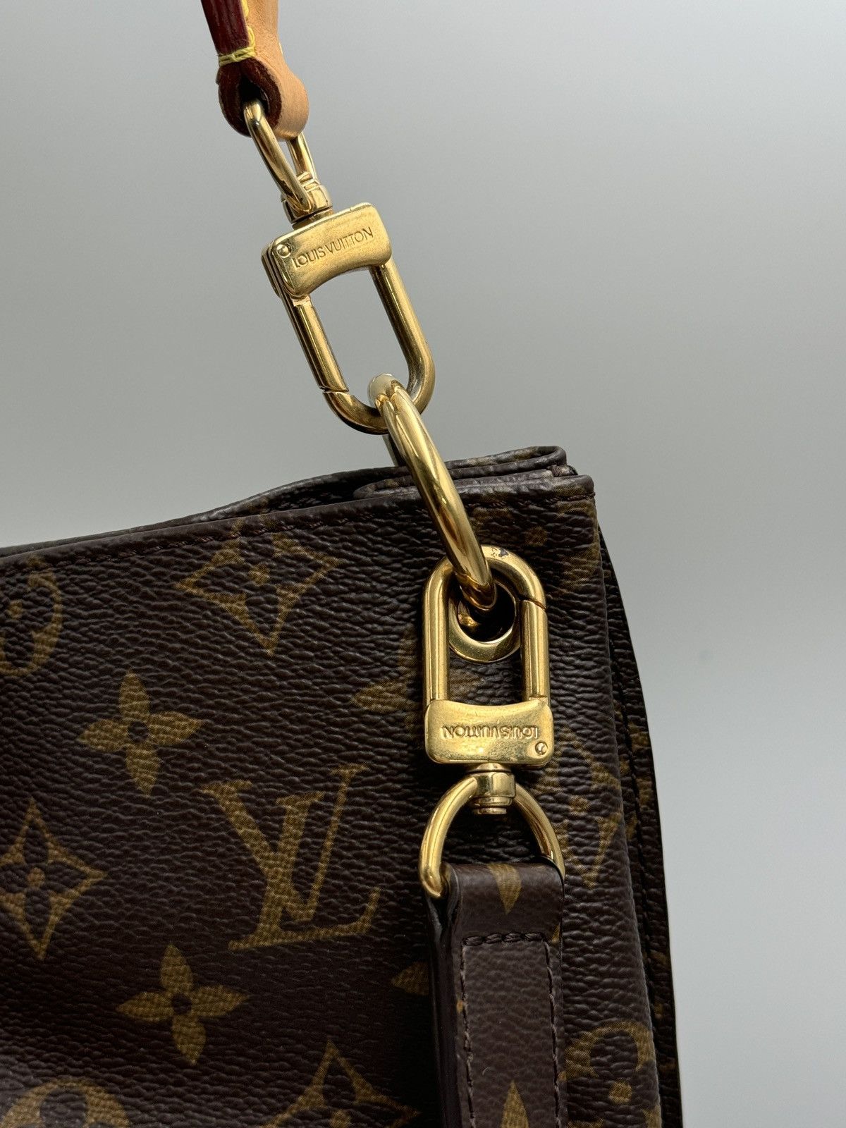 Louis Vuitton Lv handbag Size ONE SIZE - 4 Thumbnail