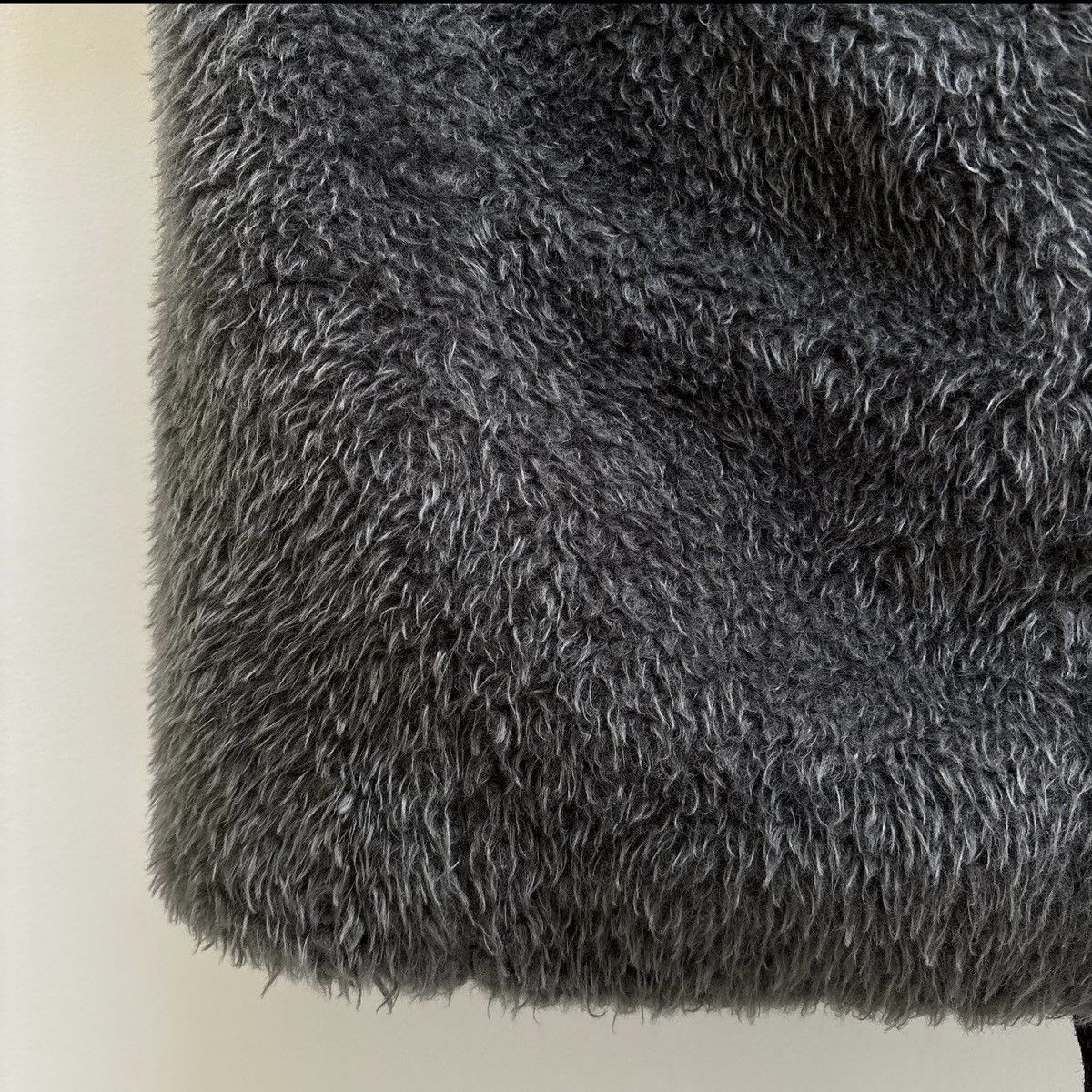 Helmut Lang FW19 Helmut Lang Layered Shaggy Fur Charcoal Robe Size M / US 6-8 / IT 42-44 - 17 Thumbnail
