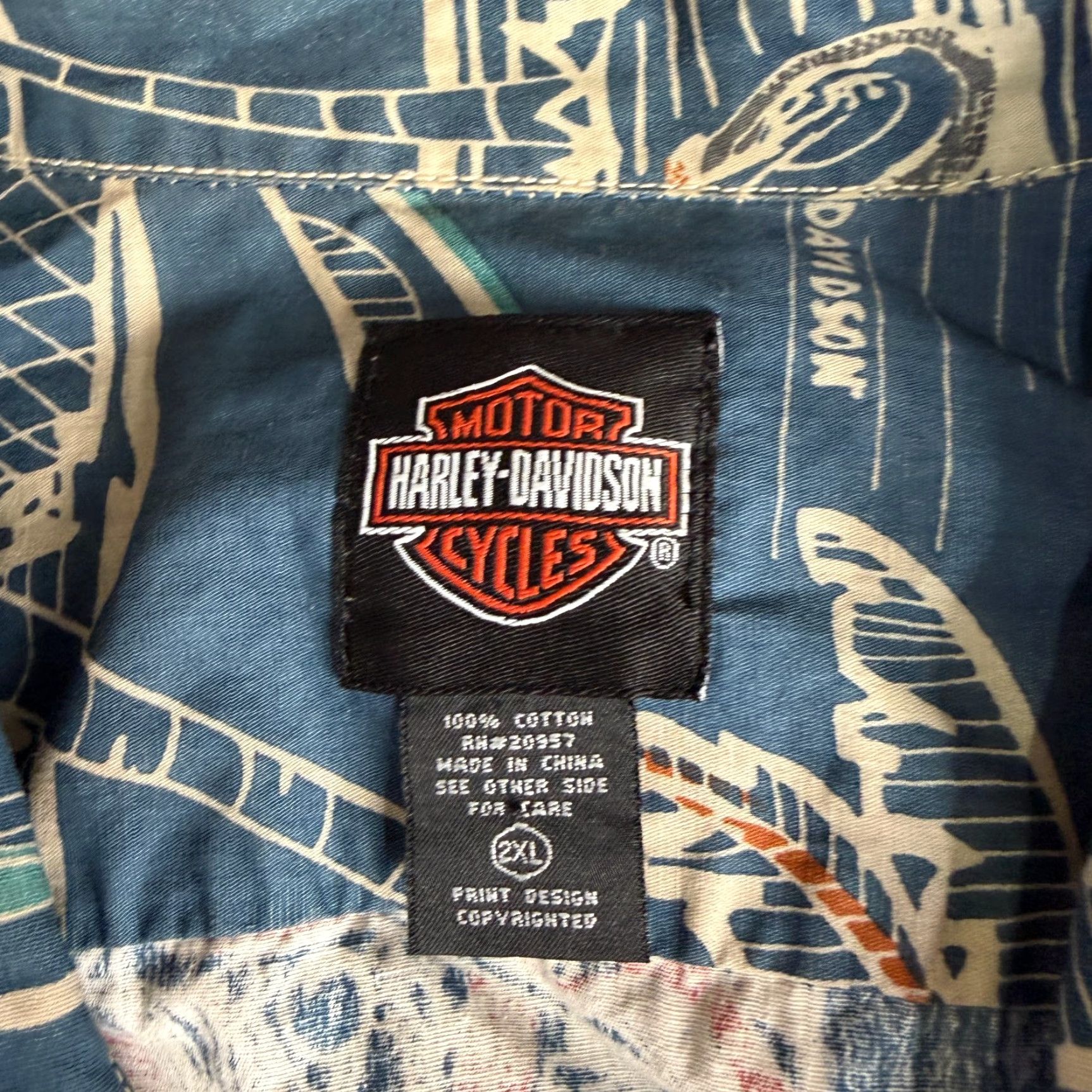 Harley Davidson VINTAGE Harley-Davidson Shirt Hawaiian Blue Floral 2XL Mens Button-Up Short Sleeve Collared Cotton Size US XXL / EU 58 / 5 - 2 Thumbnail