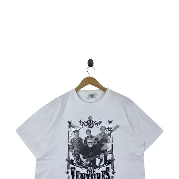 Band Tees THE VENTURES INSTRUMENTAL Band 2013 Japan Tour Tee Shirt Size US L / EU 52-54 / 3 - 2 Thumbnail