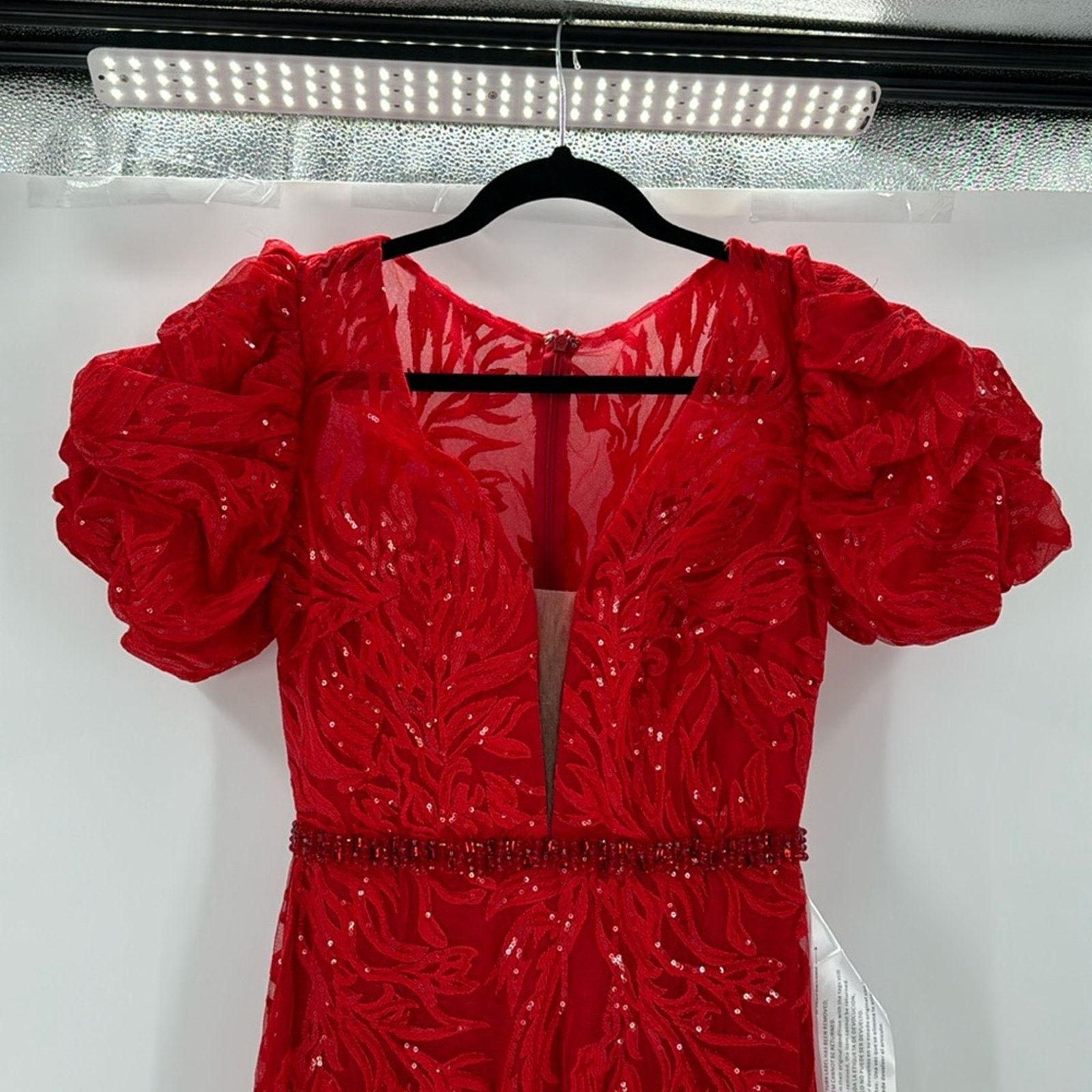 Other Mac Duggal formal prom quince long train dress puff sleeve Size S / US 4 / IT 40 - 3 Thumbnail