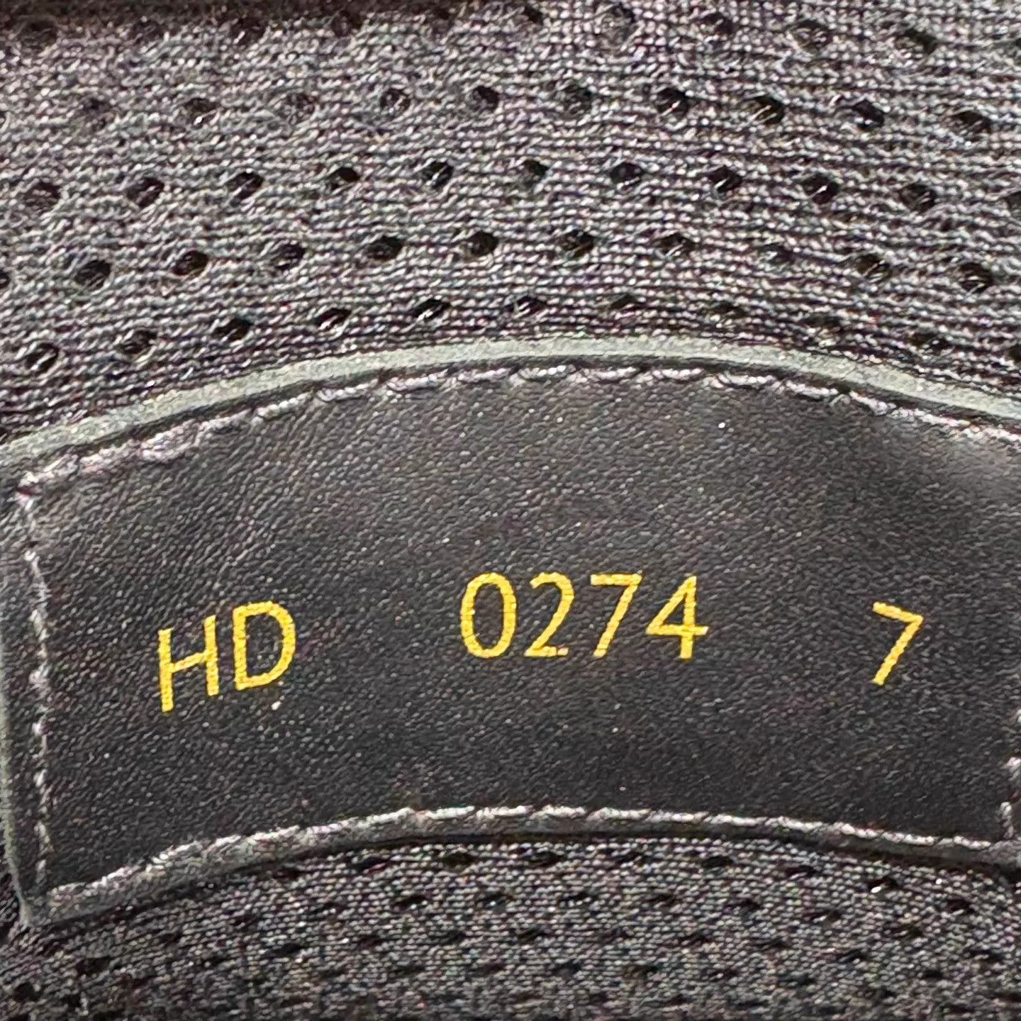 Louis Vuitton LV Trainer Ski Series Black UK7 (41) Size US 8 / EU 41 - 8 Thumbnail