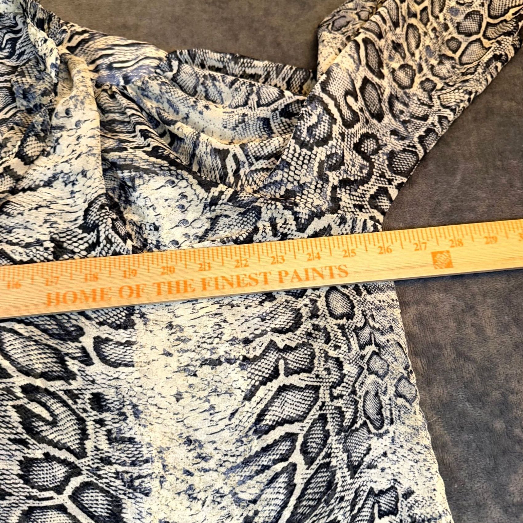 Zara Zara Blouse Womens Large Gray Multicolor Animal Print Ruffle Neck Long Sleeve Relaxed Fit Bohemian Casual Shirt Size L / US 10 / IT 46 - 5 Thumbnail