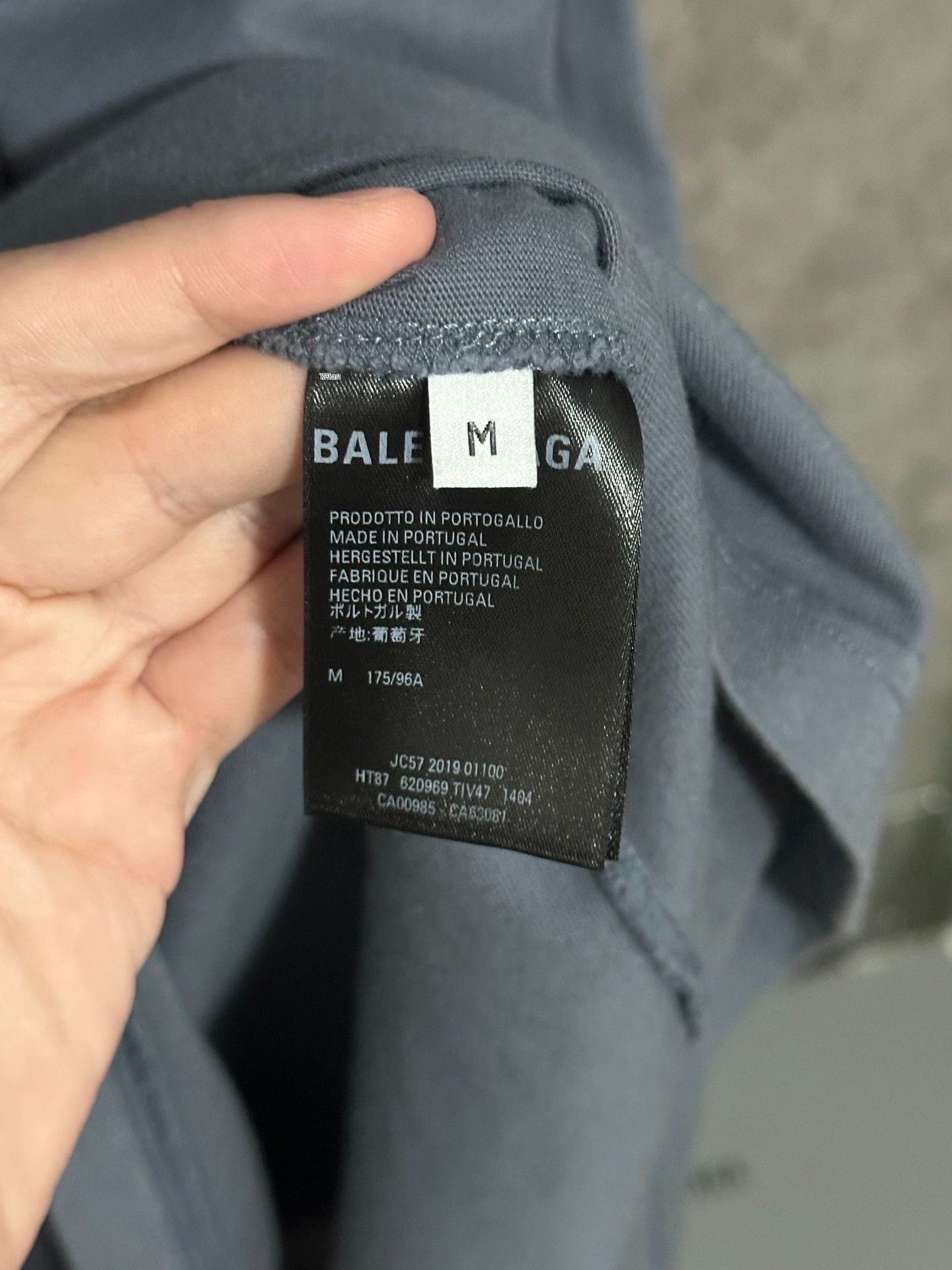Balenciaga Balenciaga Portrait Band Print Short Sleeve T-shirt Size US M / EU 48-50 / 2 - 3 Thumbnail