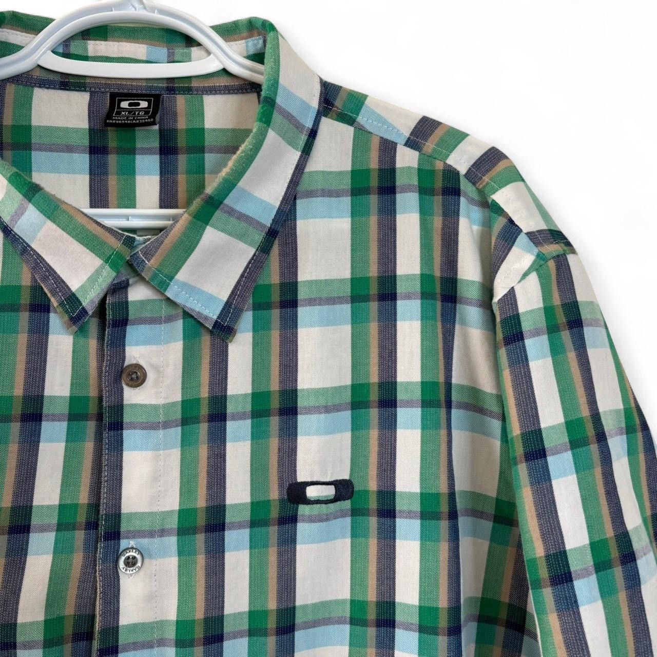 Oakley × Vintage Vintage Style Oakley Plaid White And Green Button-Up Shirt Size US XL / EU 56 / 4 - 2 Thumbnail