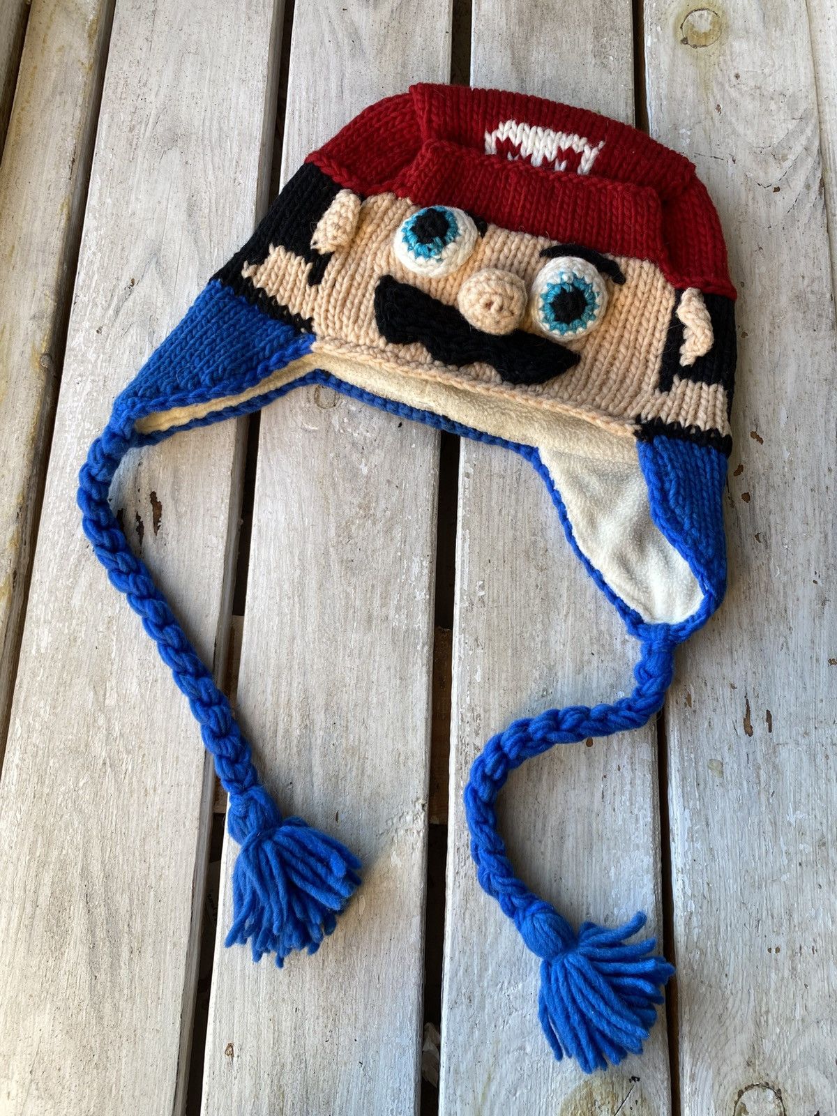 Handmade × Nintendo × Vintage Super Mario vintage 90s handmade knit beanie hat cosplay Size ONE SIZE - 1 Thumbnail