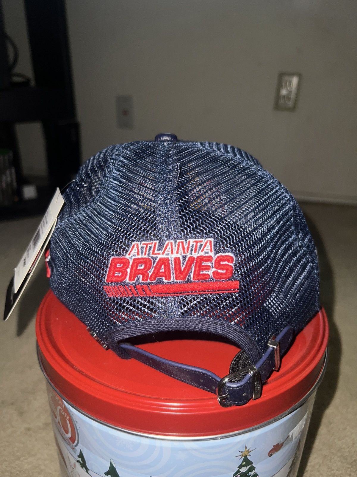 MLB NWT Pro Standard Atlanta Braves Wool Trucker Navy Size ONE SIZE - 4 Thumbnail