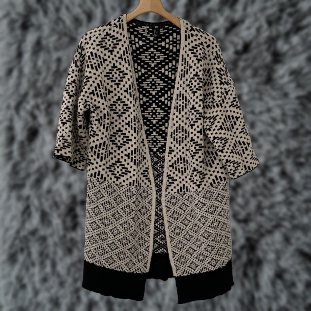 H&M H&M Women's Cardigan Sweater Small Black 3/4 Sleeve Open Front Kimono Style Size S / US 4 / IT 40 - 1 Thumbnail