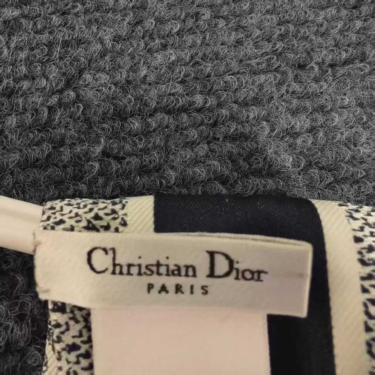Dior Dior Zoo Print Silk Scarf 99 New Size ONE SIZE - 3 Thumbnail