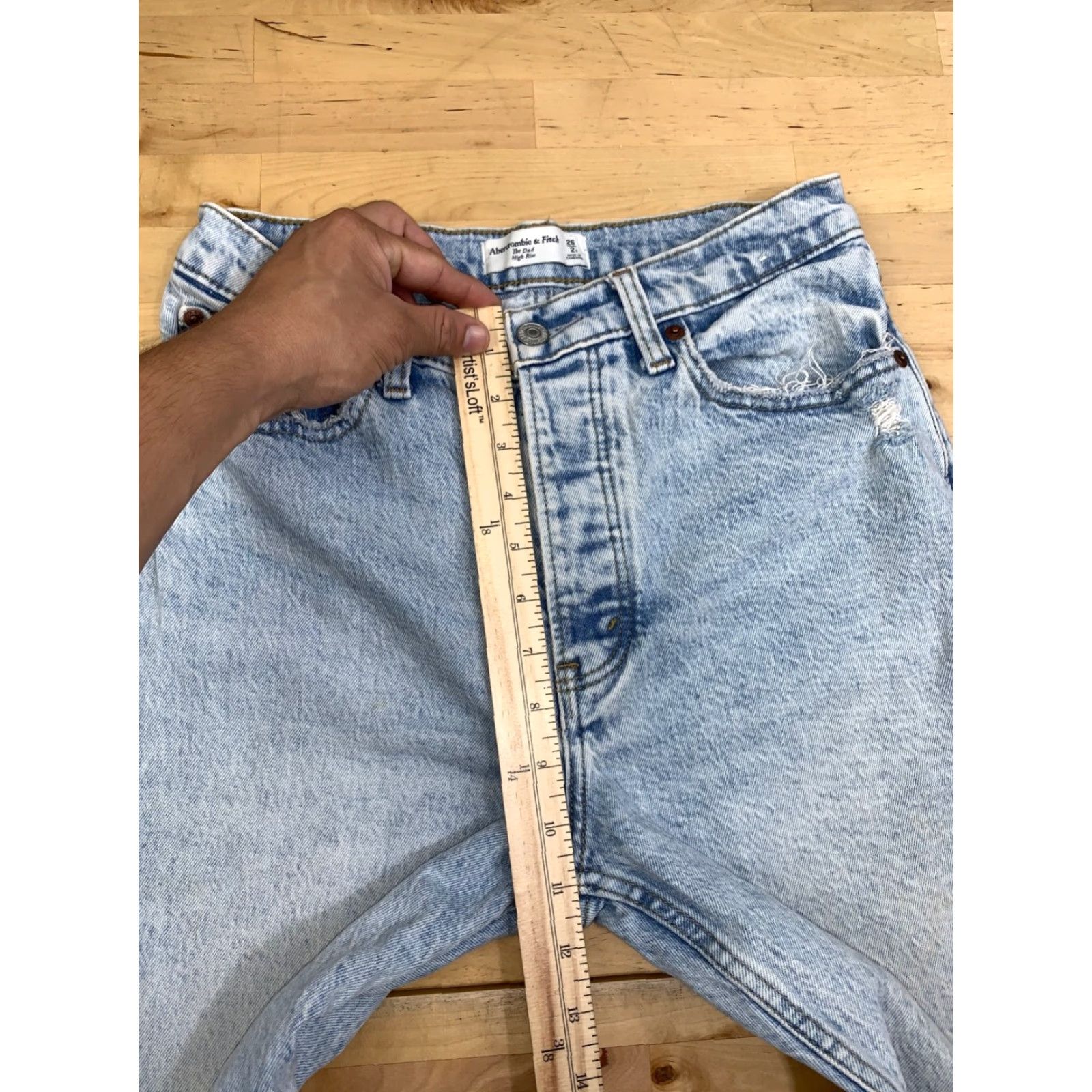 Abercrombie & Fitch Abercrombie & Fitch Jeans Womens 26 High Rise Button Fly 5-Pocket Denim Blue Distressed Straight Vintage: No 12096 Size 26" / US 2 / IT 38 - 7 Thumbnail