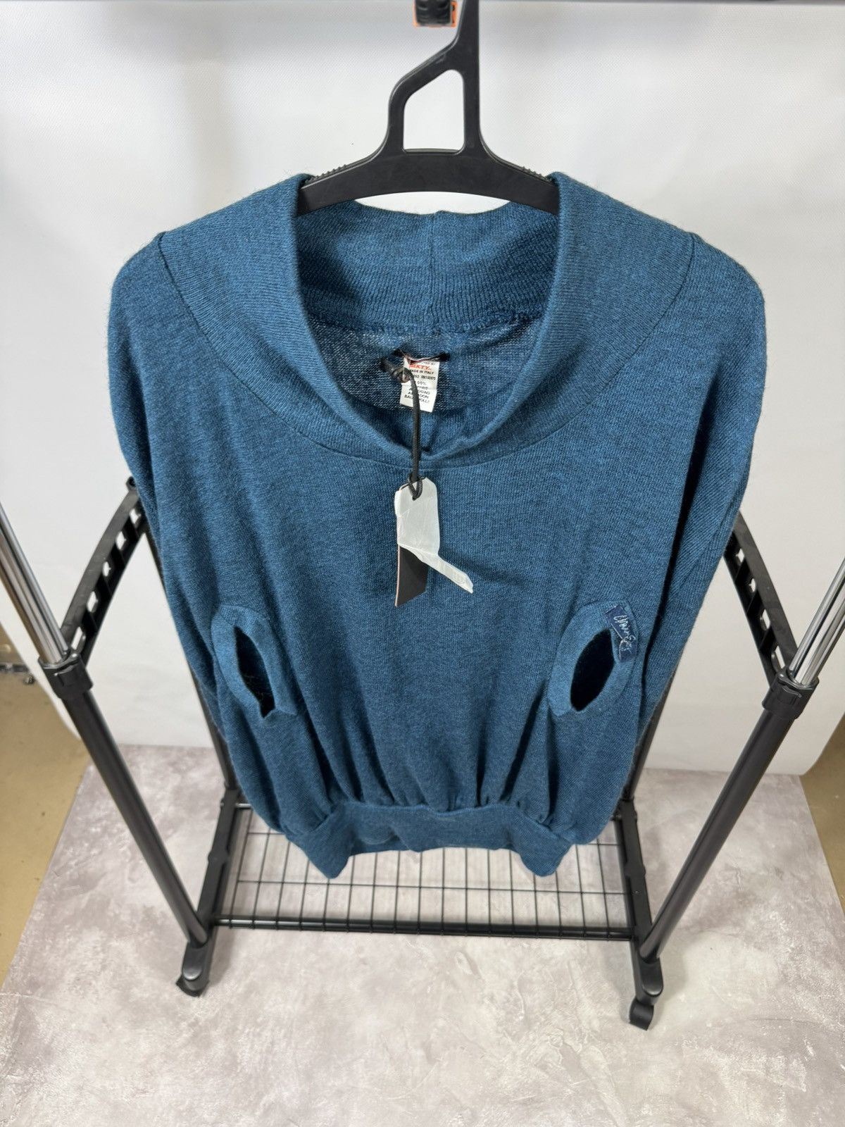 Miss Sixty NWT Miss Sixty Sleeveless Cotton Knit Sweater Top,Cozy Fit Size XL / US 12-14 / IT 48-50 - 2 Thumbnail