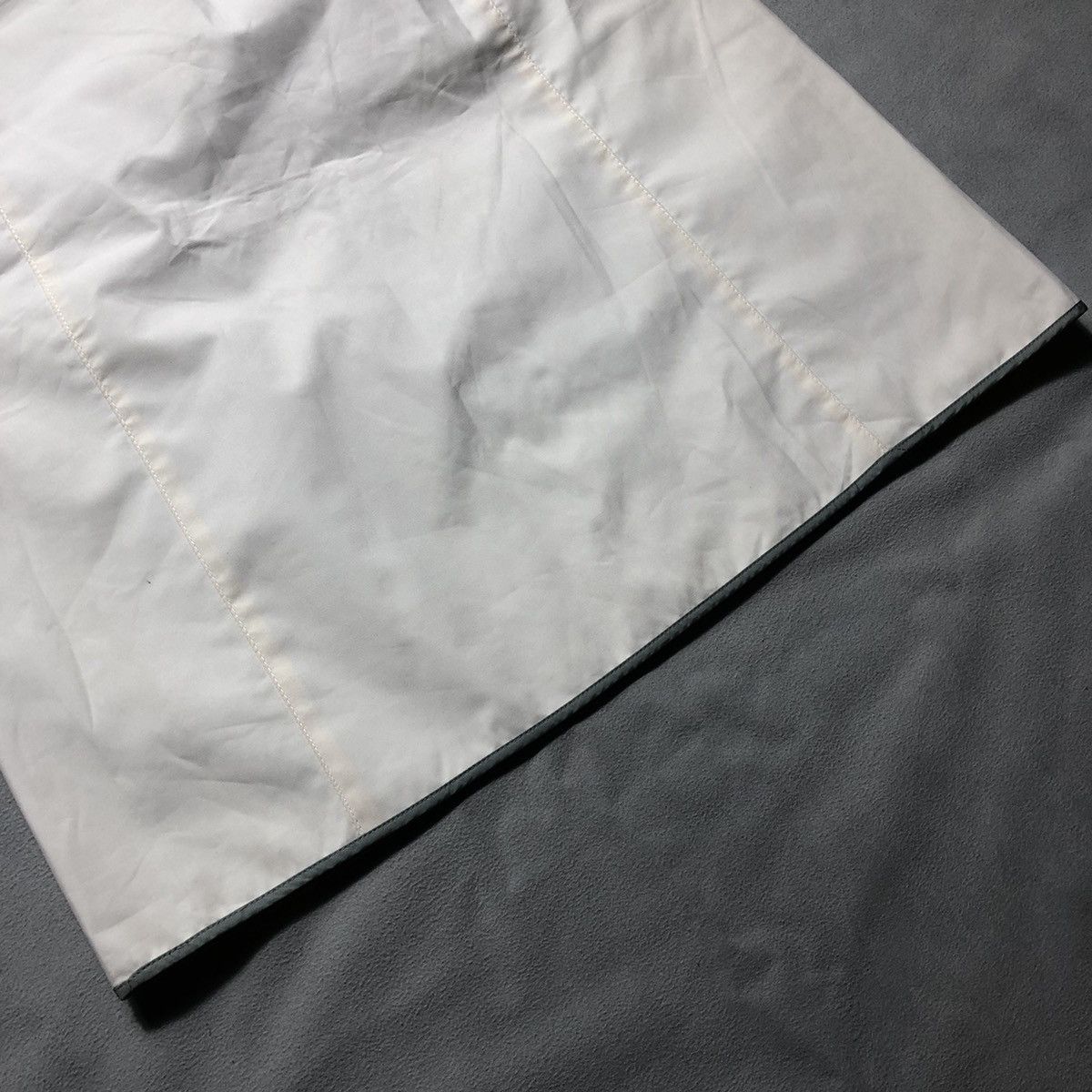 Prada Prada 1999 Technical Nylon Skirt Size 30" / US 8 / IT 44 - 4 Thumbnail