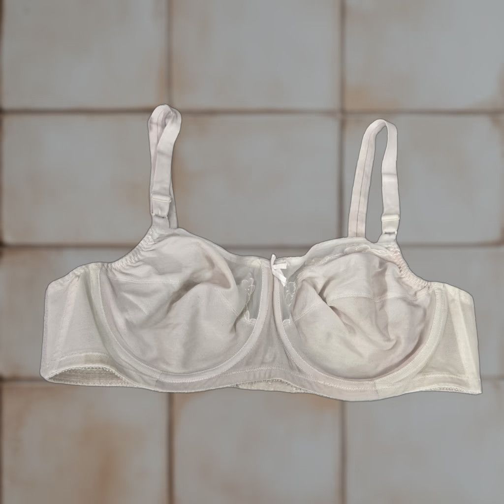 Vintage Bali Underwired Lace Minimizer Bra 42C White Mesh Adjustable Strap Womens